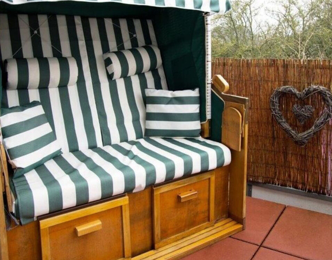 Others 4, Holiday apartment Auszeit, Aurich