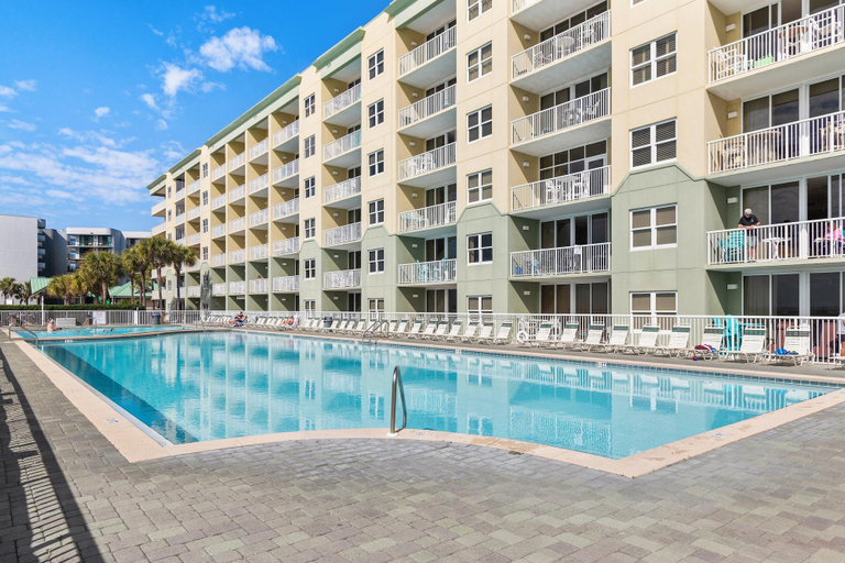Sport & Beauty 5, Waters Edge #501, Okaloosa