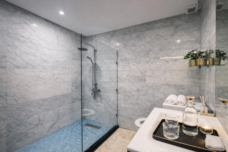 Bathroom, luxury studio-Haut standing MAARIF, Casablanca
