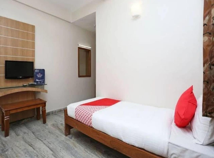 Bedroom 2, Hotel Vijay Palace, Bhopal