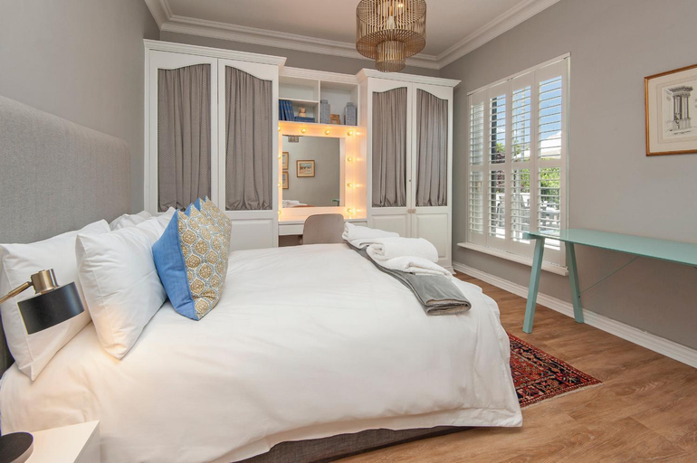 Bedroom 3, Franschhoek villa, Cape Winelands