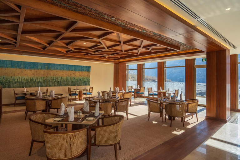 Restaurant 5, Sost Serena Hotel, Northern Areas