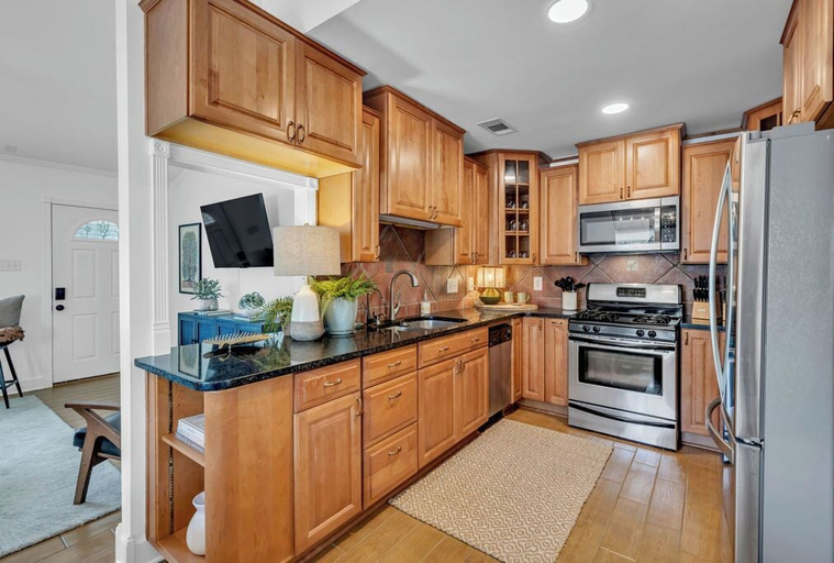Private kitchen, Downtown Magnolia, Jackson