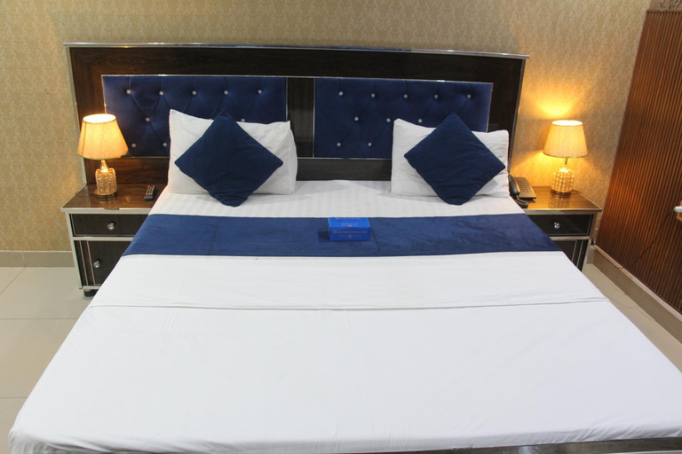 Bedroom 4, blue swiss hotel, Lahore