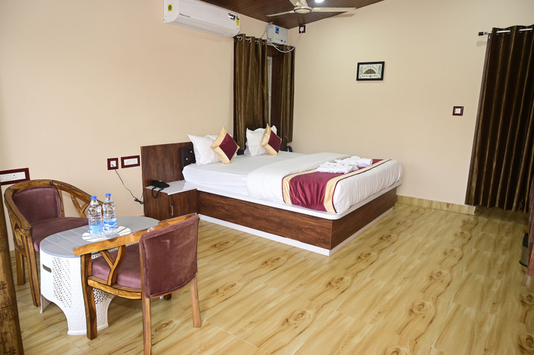 Room 3, THE SPARROW NEST ECO COTTAGE, Puri