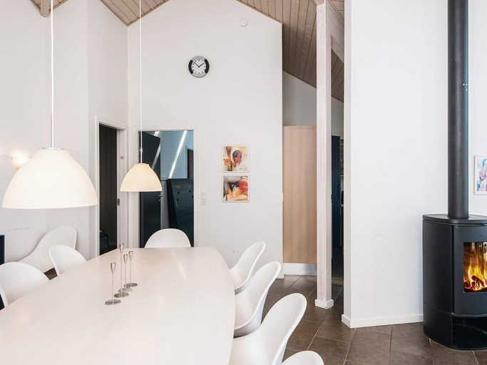 Others 5, 5 Star Holiday Home in Blavand, Varde
