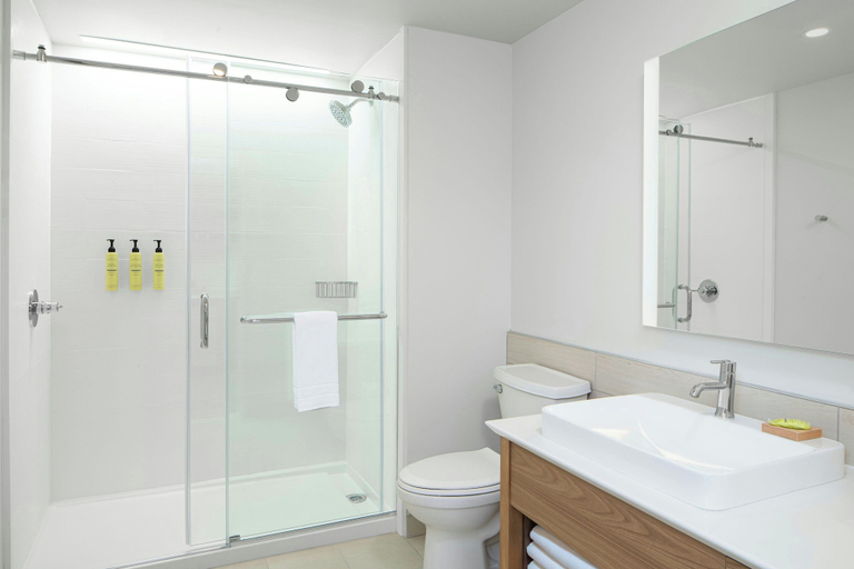 Bathroom 3, Element by Marriott Opelika Auburn, Lee