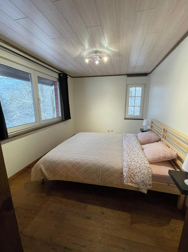 Bedroom 2, Modern Chalet in Sougne-remouchamps Near Forest, Liège
