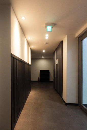 Others 4, PixelStay MyeongDong, Jung