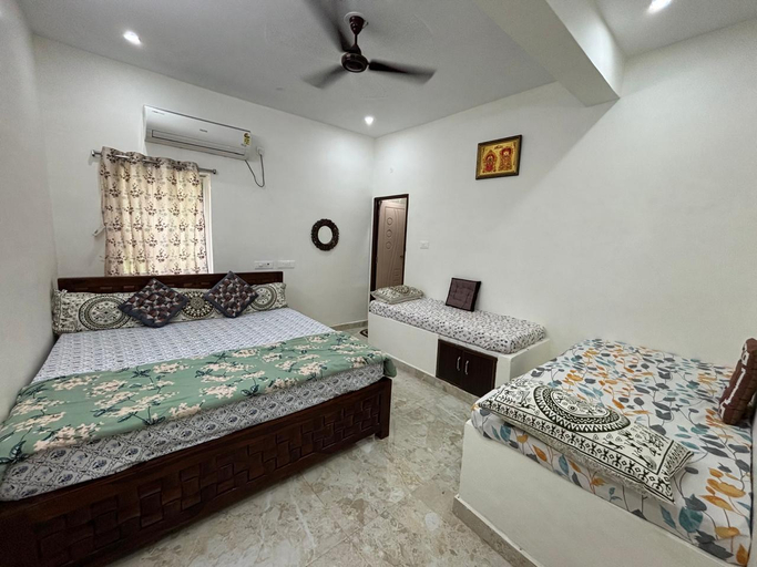 Bedroom 3, Annamaiah guest house, Chittoor