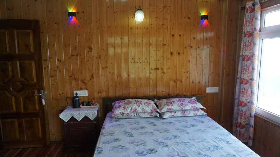Bedroom 5, Tranquil Retreat Homestay, Darjiling