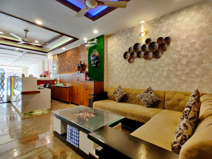 Public Area 2, Hotel Divine Residency by VARSHRI, Dehradun