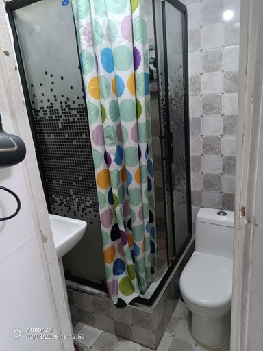 Bathroom 2, Tsogoo Guesthouse Shared rooms, Ulan Bator