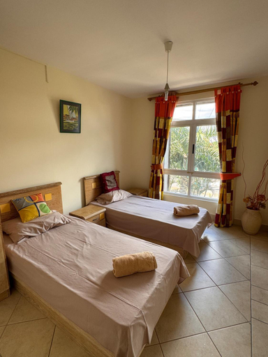 Bedroom 2, Richland Villas, Black River