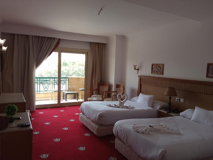 Bedroom 3, Regency Pyramids Hotel, Al-Ahram