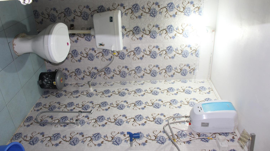 Bathroom 3, Spring Homestay, Darjiling