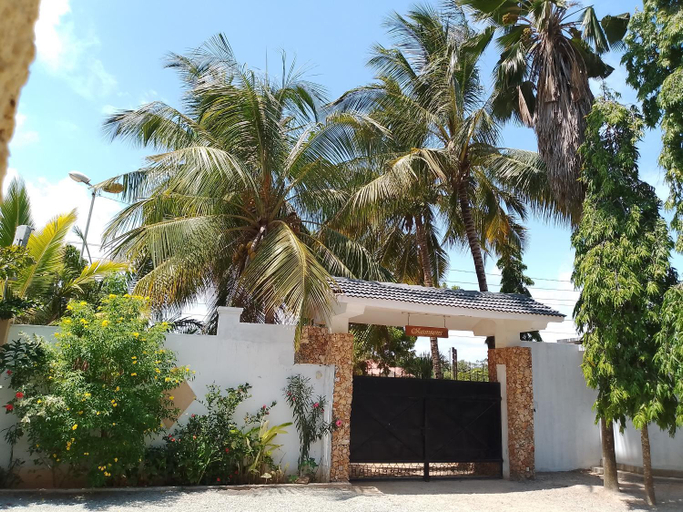 Exterior & Views 4, Kamsons, Kisauni
