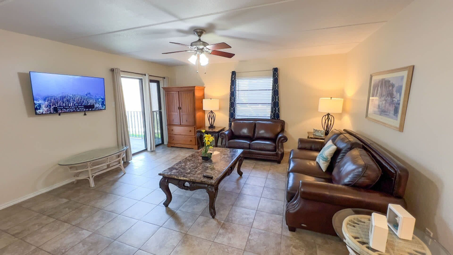 Living area 5, 250 Paces To Beach Pool 1st Floor 2 Bedroom Condo, Cameron