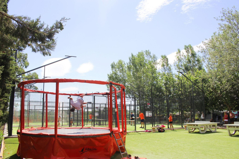 Sport court 5, Mobile Home in Vias Near Sea, Hérault