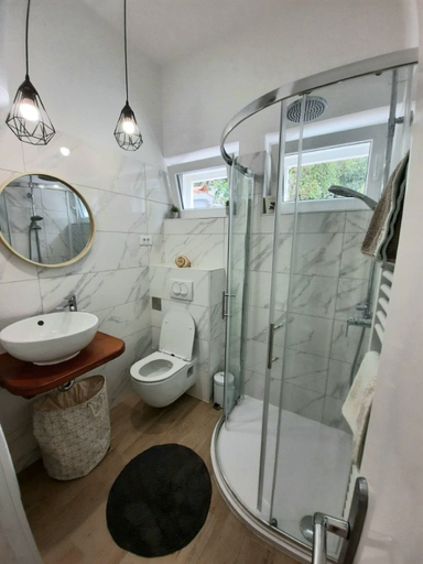 Bathroom 2, Apartment Elena, Postira