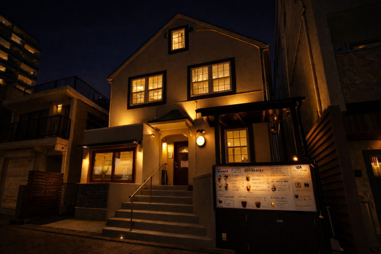Exterior & Views 2, IZA Enoshima Guesthouse&Bar - Hostel, Fujisawa