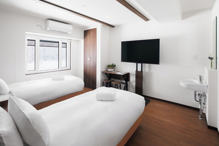 Room 5, Mizuho Studioo, Hakuba
