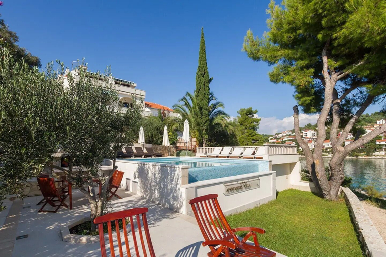 Sport & Beauty 3, Apartments Villa Sea, Okrug