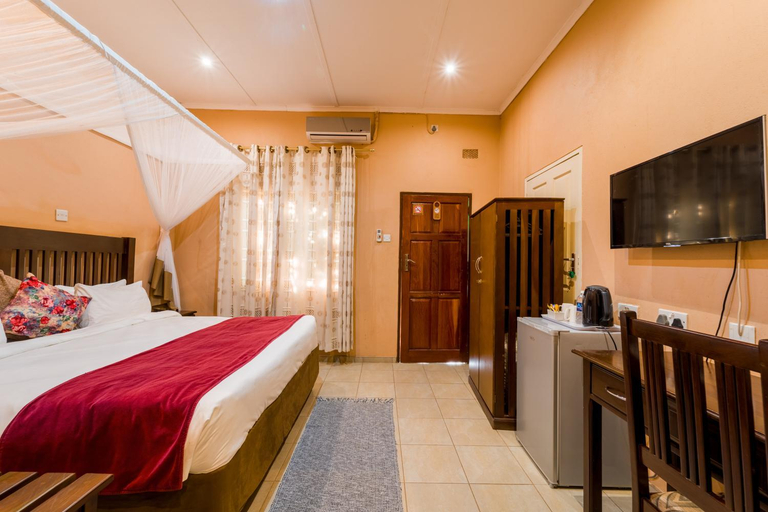 Bedroom 2, Premier Guest Lodge, Hwange