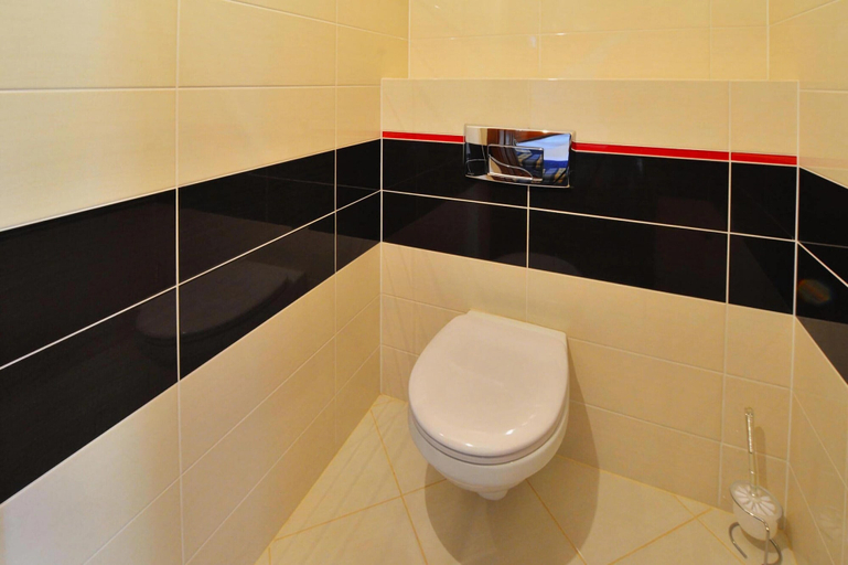 Bathroom 5, Large Holiday Home, Private Garden, Kołobrzeg