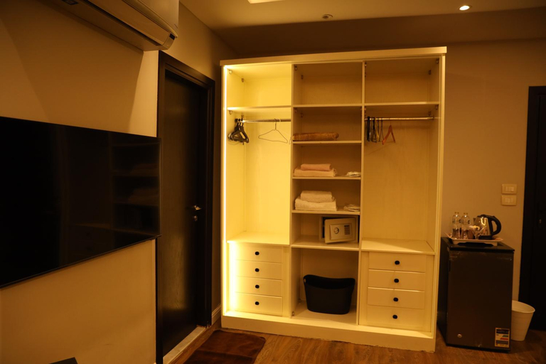 Others 5, Munir`s residence 2, New Cairo City