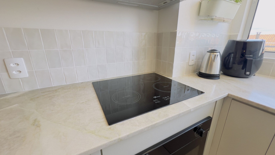 Private kitchen 2, Solarium Beach Club - Apartamento T1.302, Itapoá
