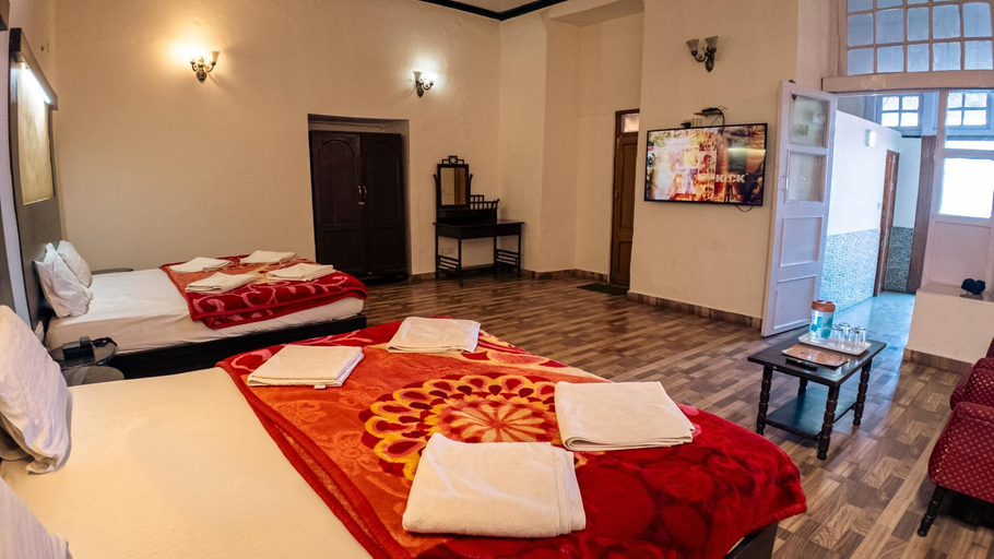 Bedroom 4, Hotel Dalziel, Shimla