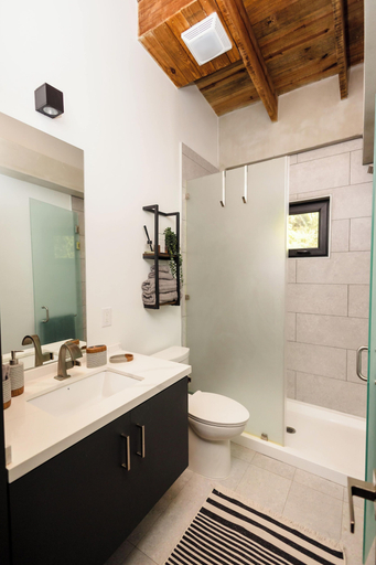 Bathroom 4, Villa Sea Breeze, Roatán