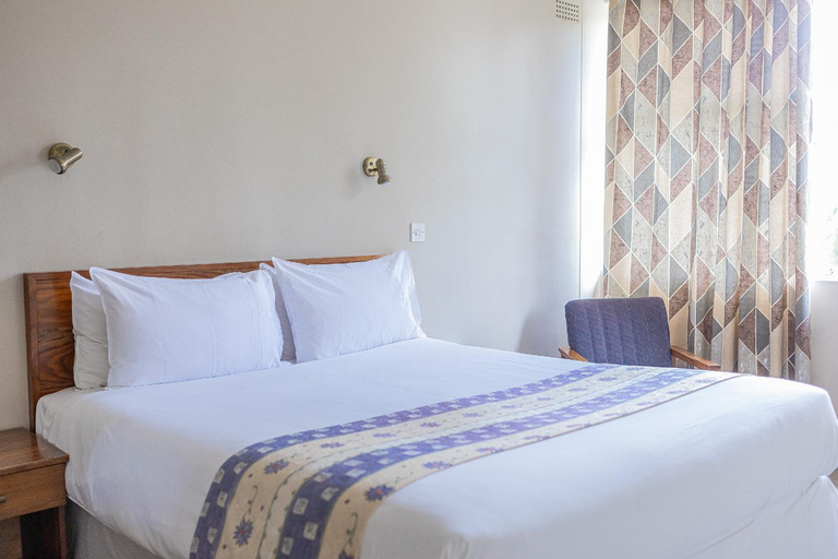 Bedroom 3, Baines Bed & Breakfast, Harare