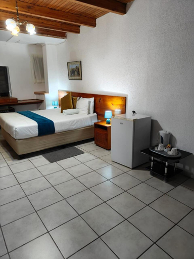 Bedroom 4, North Coast Gateway Hotel, Uthungulu