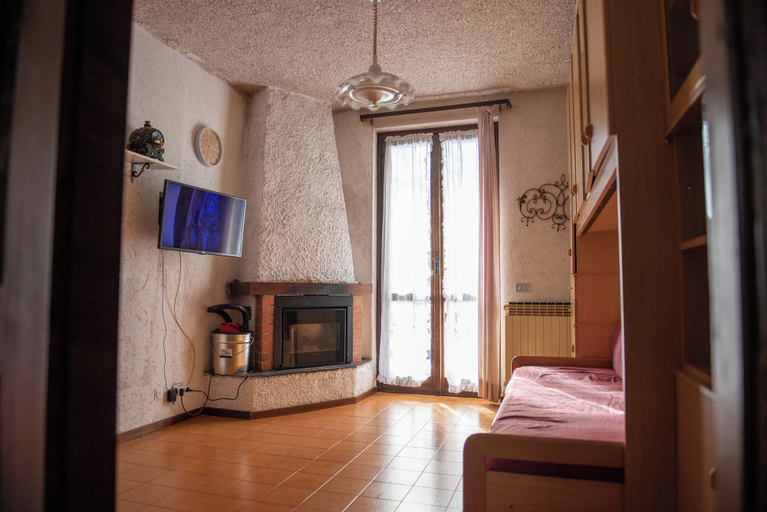 Living area 3, Casa Eleonora, Bergamo