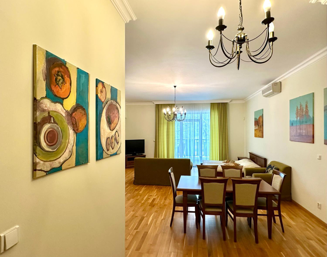 Food & Drinks, Slunecni lazne, Karlovy Vary