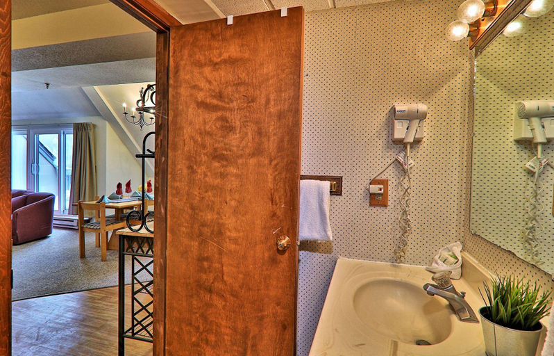 Bathroom 4, Mountain Green Resort by Killington VR - 1 Bedrooms, Rutland