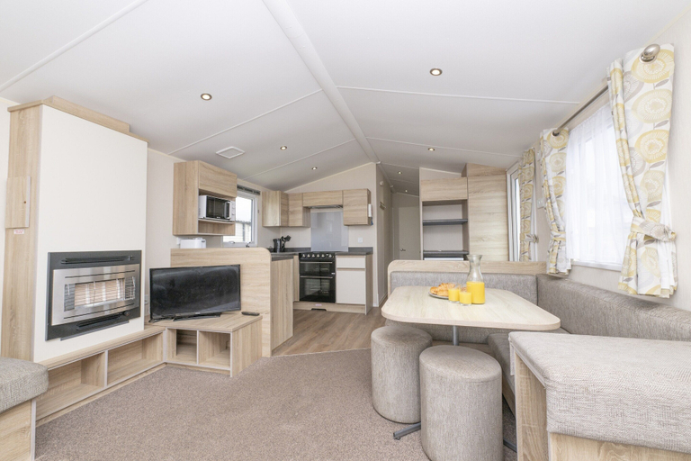 Living room 3, Sunrise Caravan by Belvilla, Cornwall