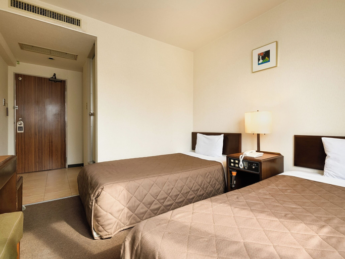 Room 3, Hotel Kameyama Hills, Kameyama