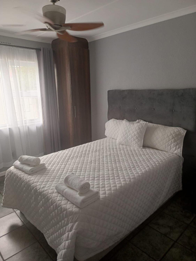 Bedroom 2, Capetown Adilo Villa, City of Cape Town