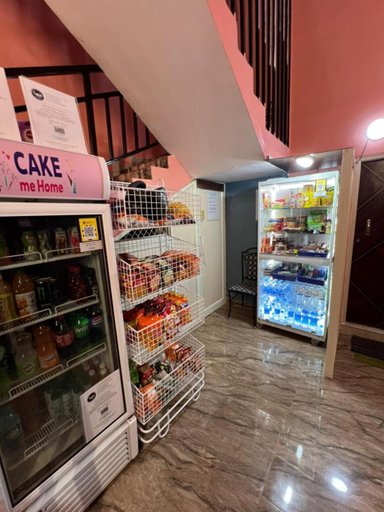 Food & Drinks 4, Prime 3Bhk- Near BIEC Exhibition & IKEA Bangalore, Bangalore