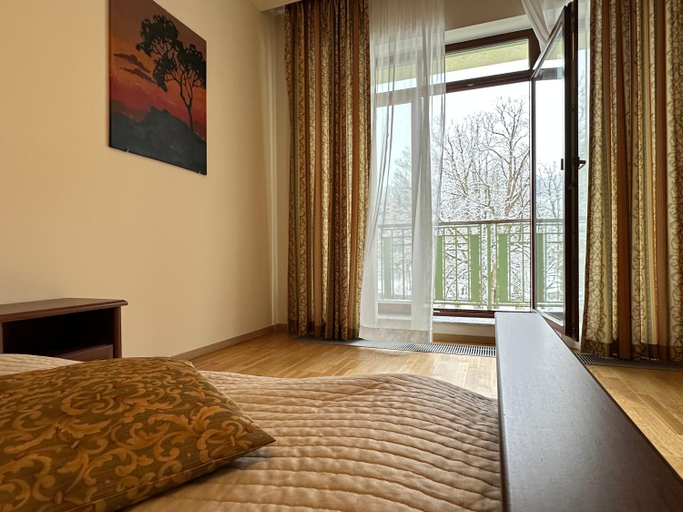 Bedroom 2, Slunecni lazne, Karlovy Vary