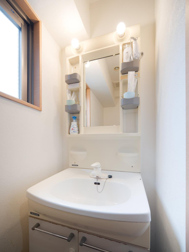 Bathroom 3, 難波大国Apt 徒歩3分 JR今宮駅 四つ橋線大国町駅 ベランダあり, Osaka