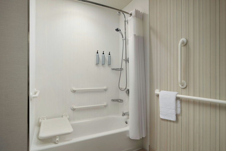 Bathroom 4, Courtyard by Marriott Fort Worth at Alliance Town Center, Fort Worth