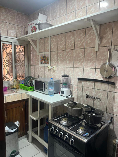 2, Makepe Villa via Carrefour Patrick Mboma, Wouri