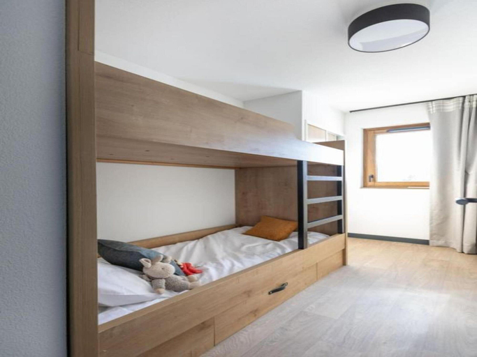 Room 3, Premium 2-Bedroom Lodge Near Slopes, Hautes-Alpes