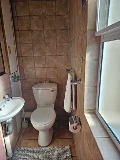 Bathroom 5, Waterfront Accomodation, Uthungulu