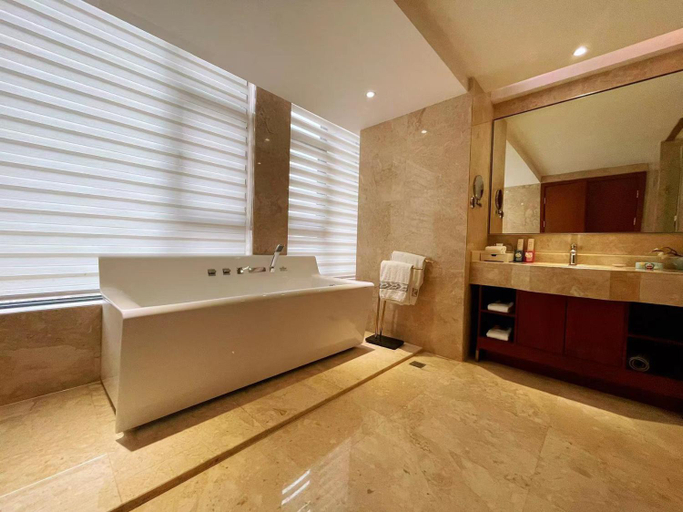 Bathroom 3, Madison Zhengzhou Erqi Square, Zhengzhou