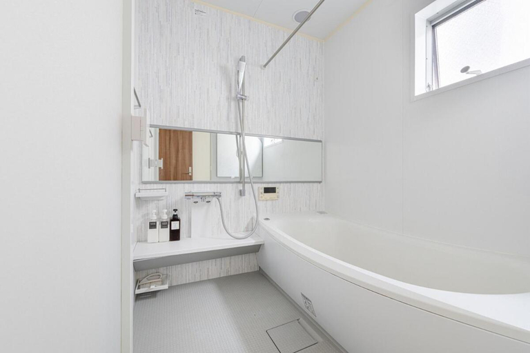 Bathroom 2, Urbane Villa -Kaname House-, Toshima